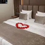 Anna Grand 巴拉顿菲赖德