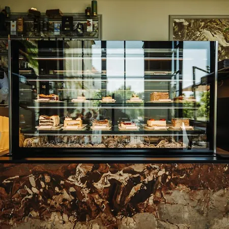 فندق Anna Grand بالاتونفوريد