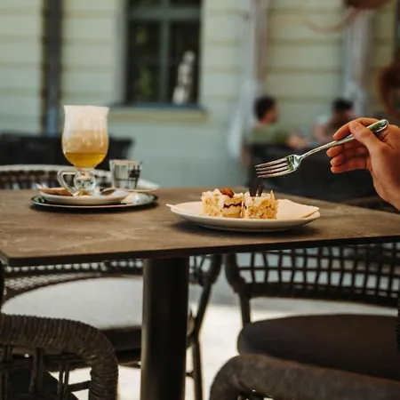 Anna Grand Ξενοδοχείο