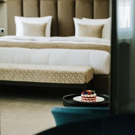 Anna Grand Ξενοδοχείο 5*