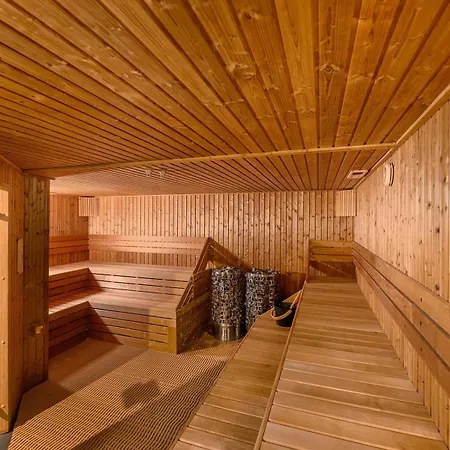 Anna Grand 5* بالاتونفوريد