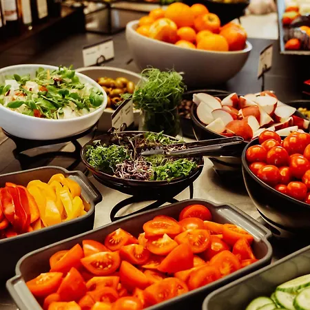 Anna Grand 5* بالاتونفوريد