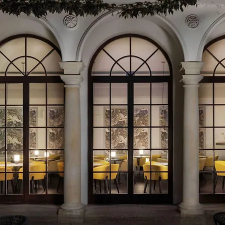 Anna Grand Hotel 5*